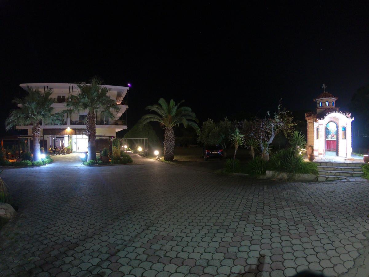 פפקוהורי Kopsis Beach Hotel מראה חיצוני תמונה